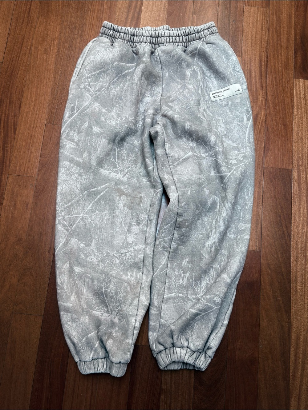 Comfrt Collection Go Outside Camo Sweatpants Tan Cream Size Large